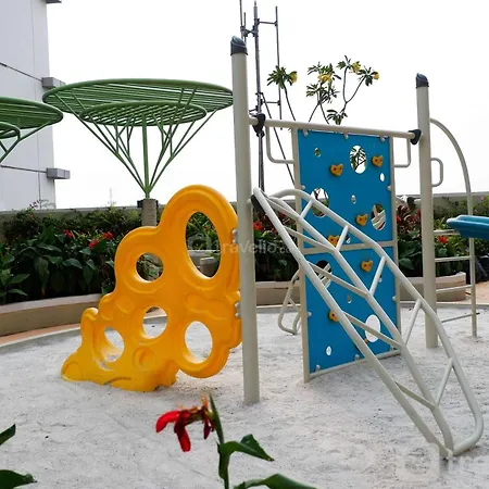 Comfort And Nice 2Br At Bassura City Apartment By Travelio